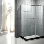 Bany de dutxa amb porta corredissa